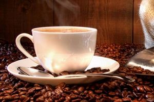 Ціни на каву можуть злетіти через проблеми в Індії